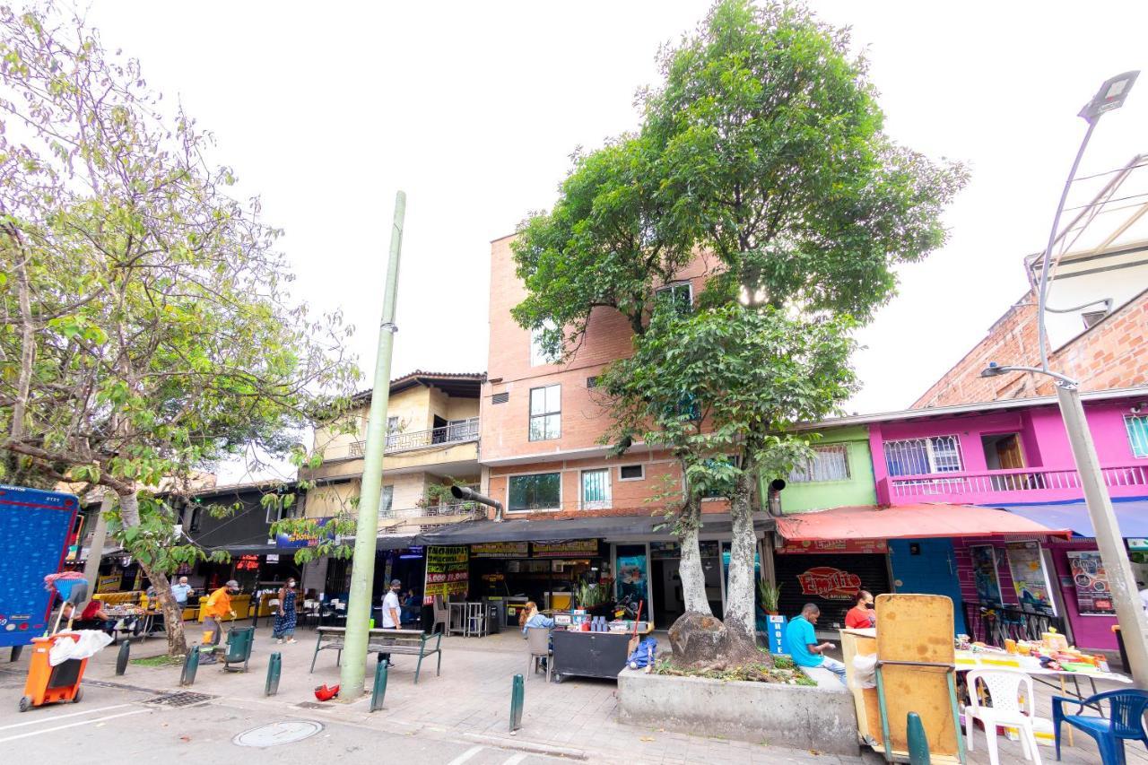 Ayenda Florida Nueva Hotel Medellín Buitenkant foto