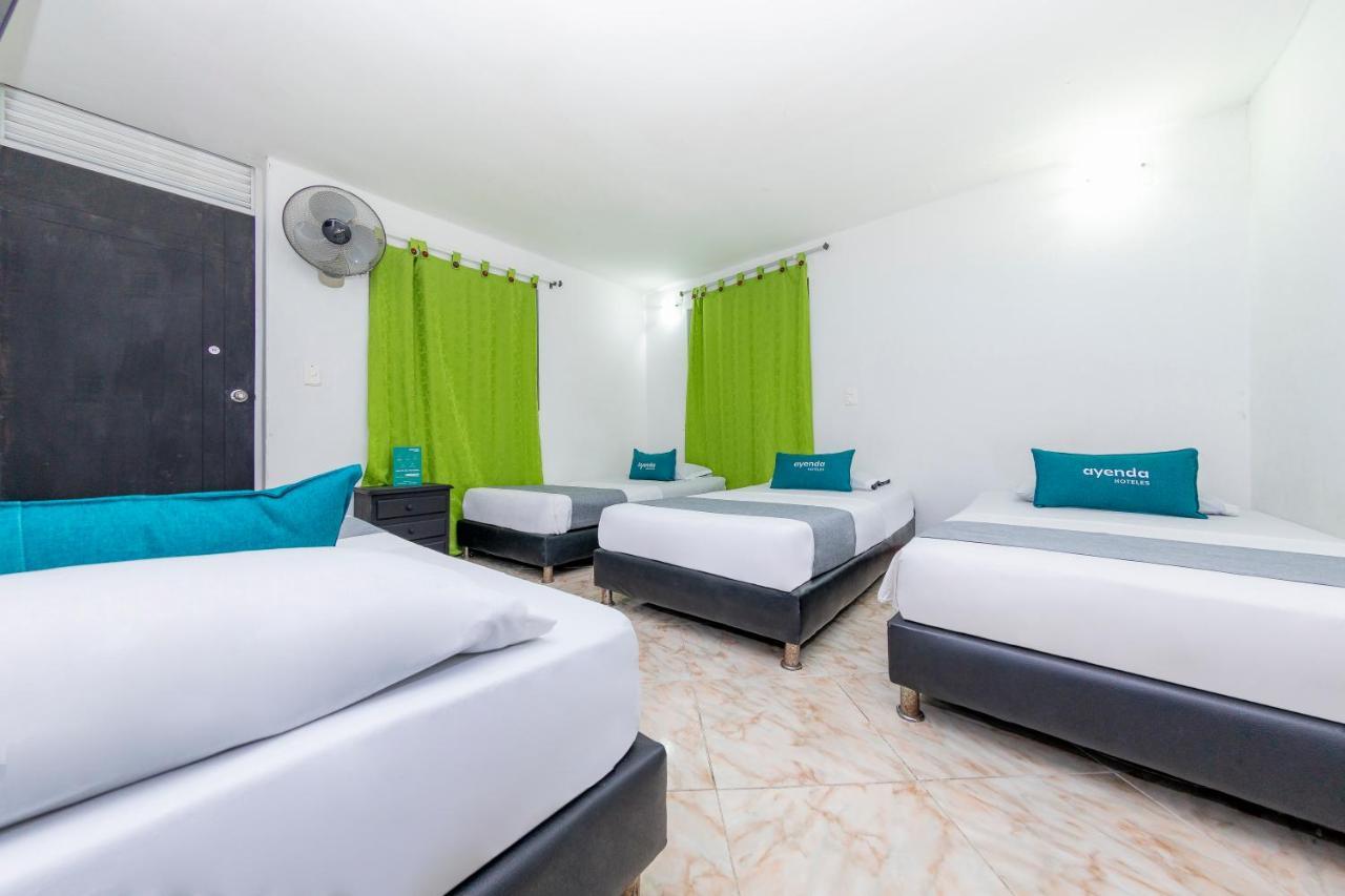 Ayenda Florida Nueva Hotel Medellín Buitenkant foto