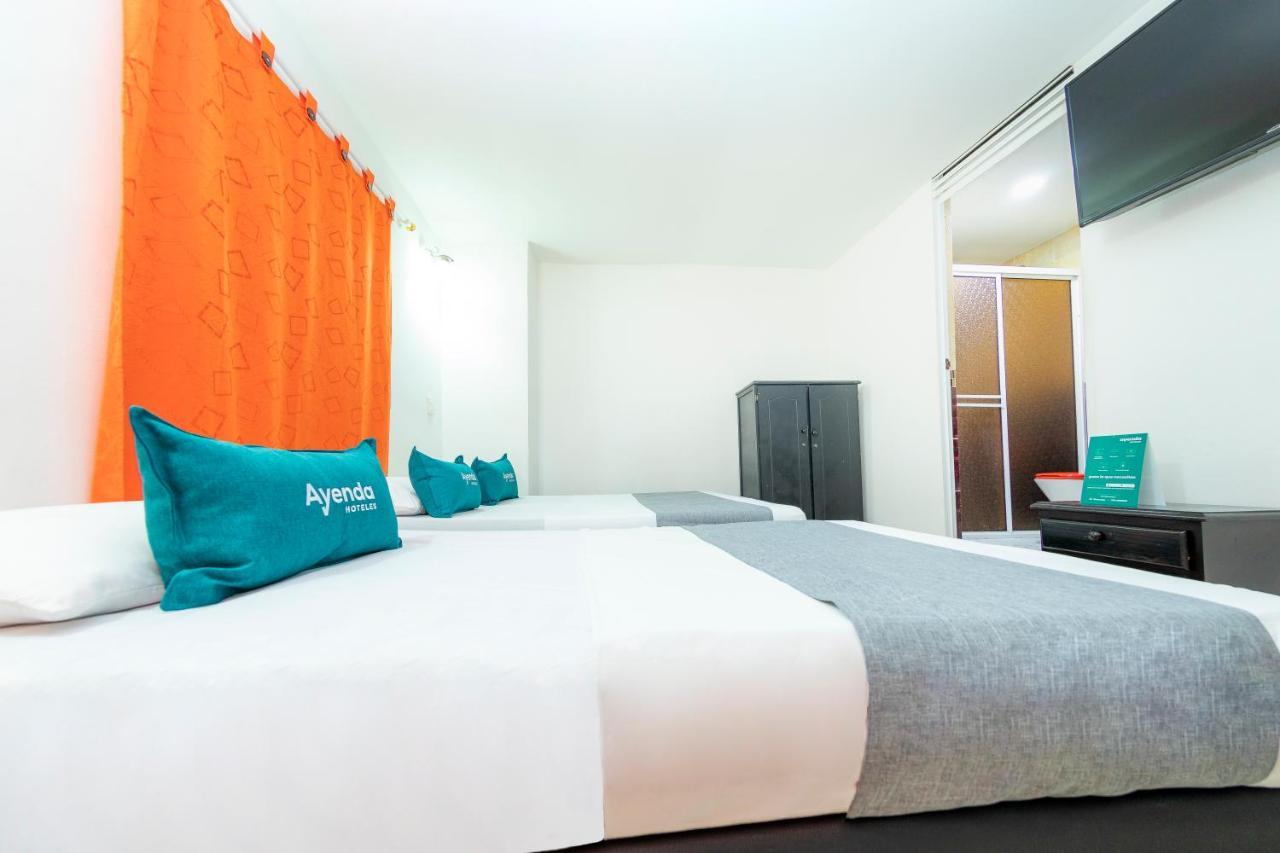 Ayenda Florida Nueva Hotel Medellín Buitenkant foto